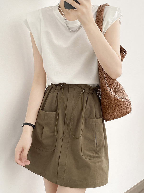 Gracefully Styled T-Shirt for Any Occasion
