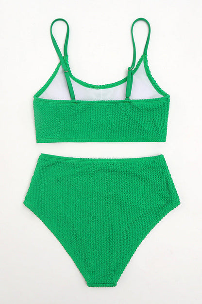 Well Tailored Bikini with a Graceful Silhouette