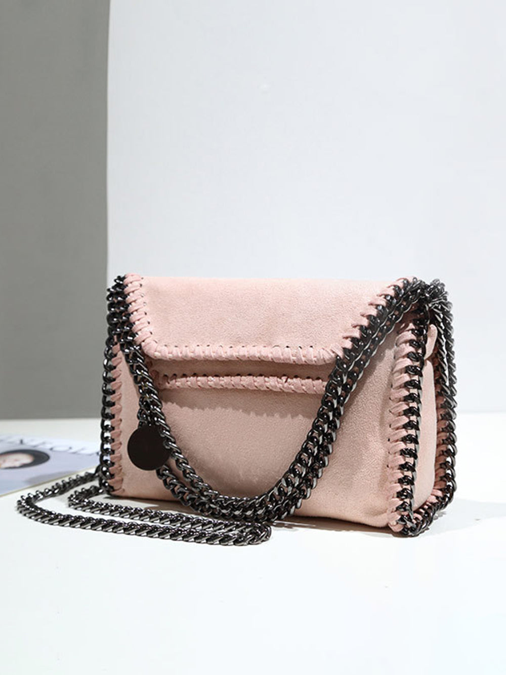Beautifully Finished Bag in a Timeless Design