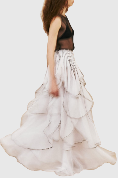 Effortlessly Elegant Garment with a Timeless Design