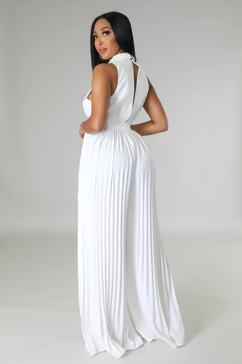 Beautifully Finished Garment in a Timeless Design