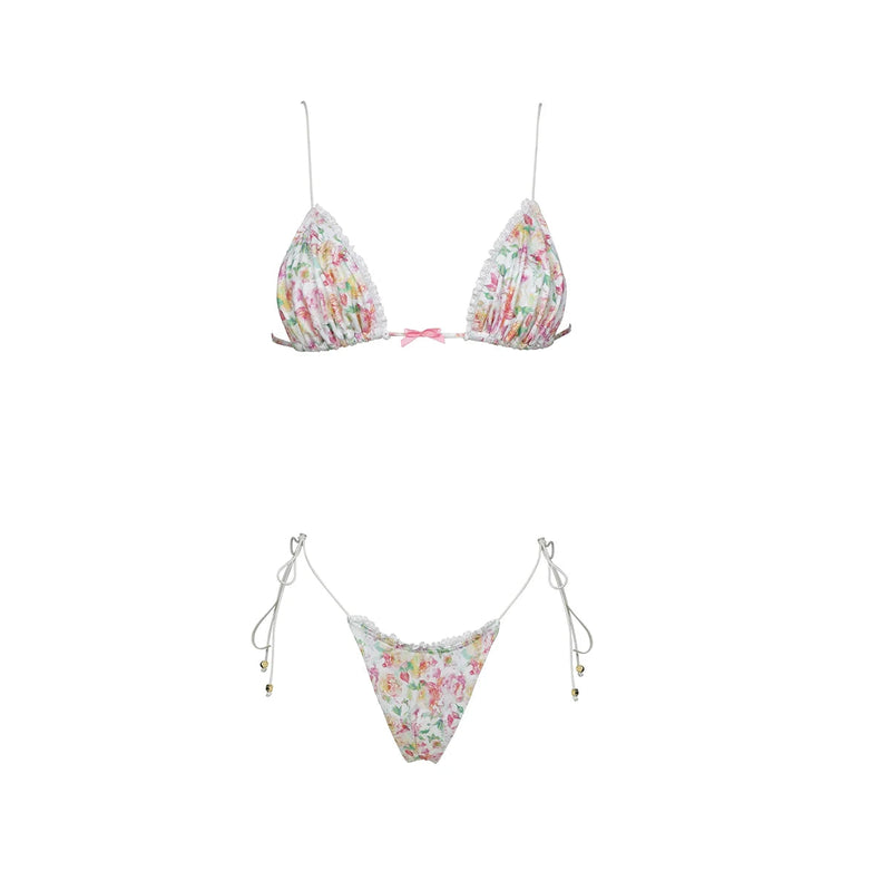 Beautifully Finished Bikini in a Timeless Design