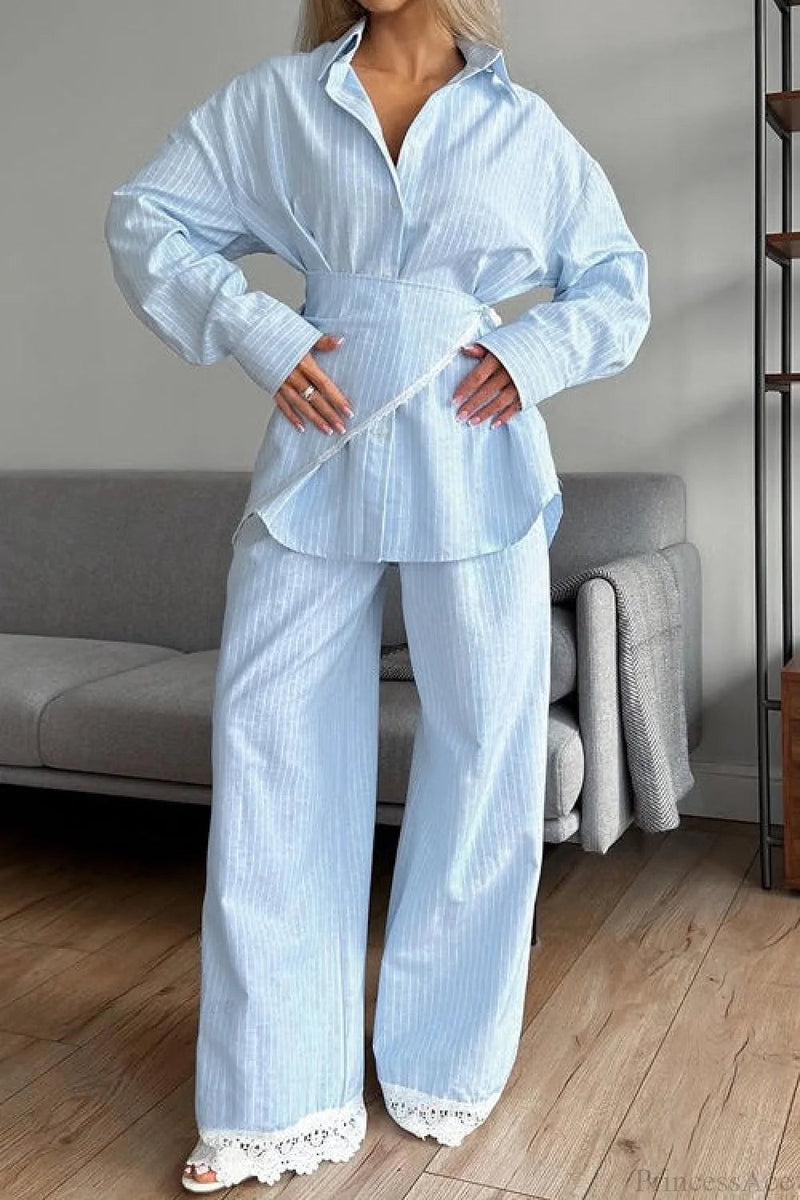 Classic Vintage Pants with a Flattering Fit