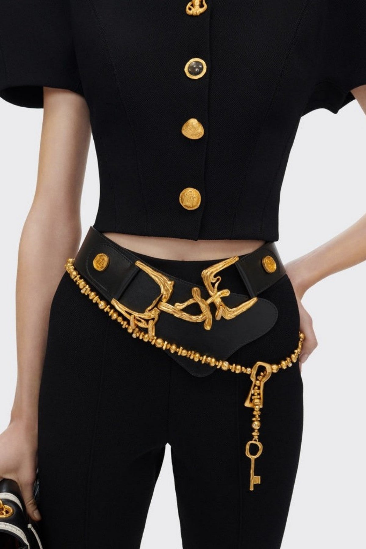 Effortlessly Elegant Top with a Timeless Design