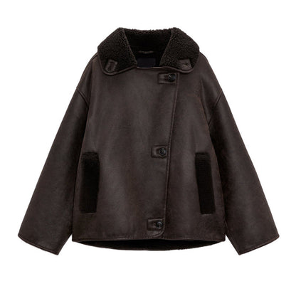 Gracefully Styled Jacket for Any Occasion