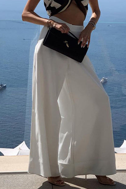 Sophisticated Garment with a Clean Classic Look