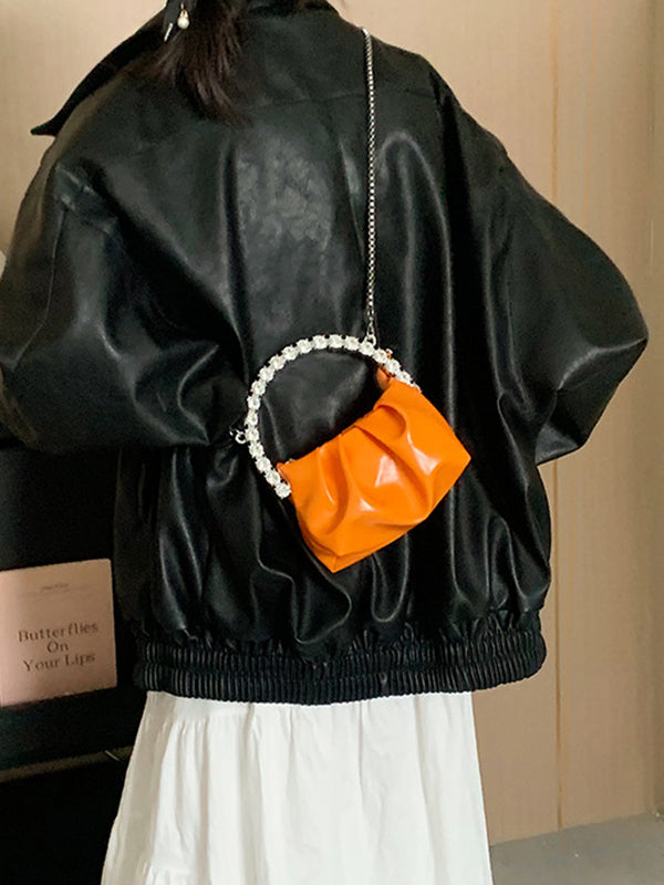 Well Tailored Bag with a Graceful Silhouette