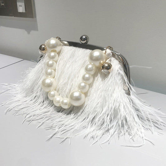 Effortlessly Elegant Bag with a Timeless Design