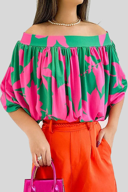 Well Tailored T-Shirt with a Graceful Silhouette