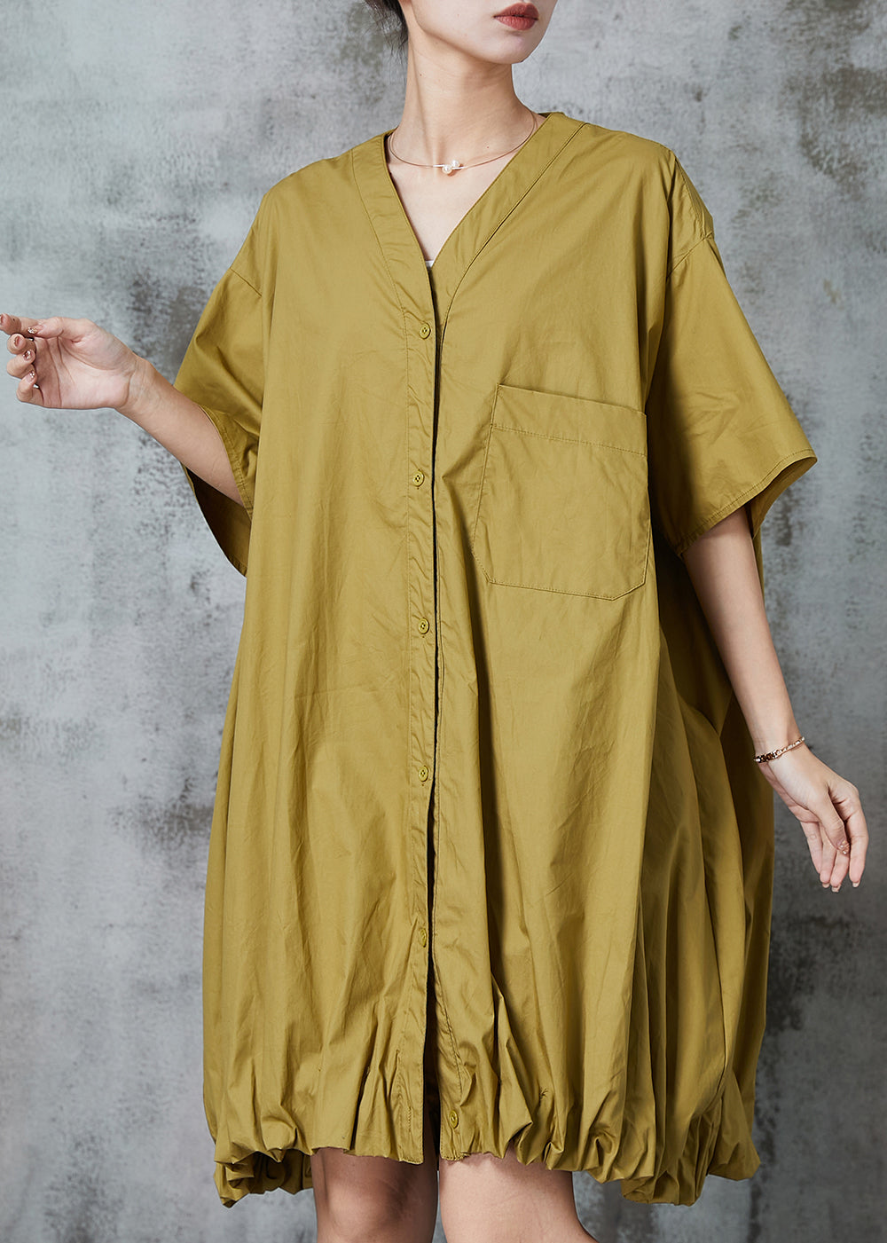 Beautifully Crafted Dress in a Classic Style