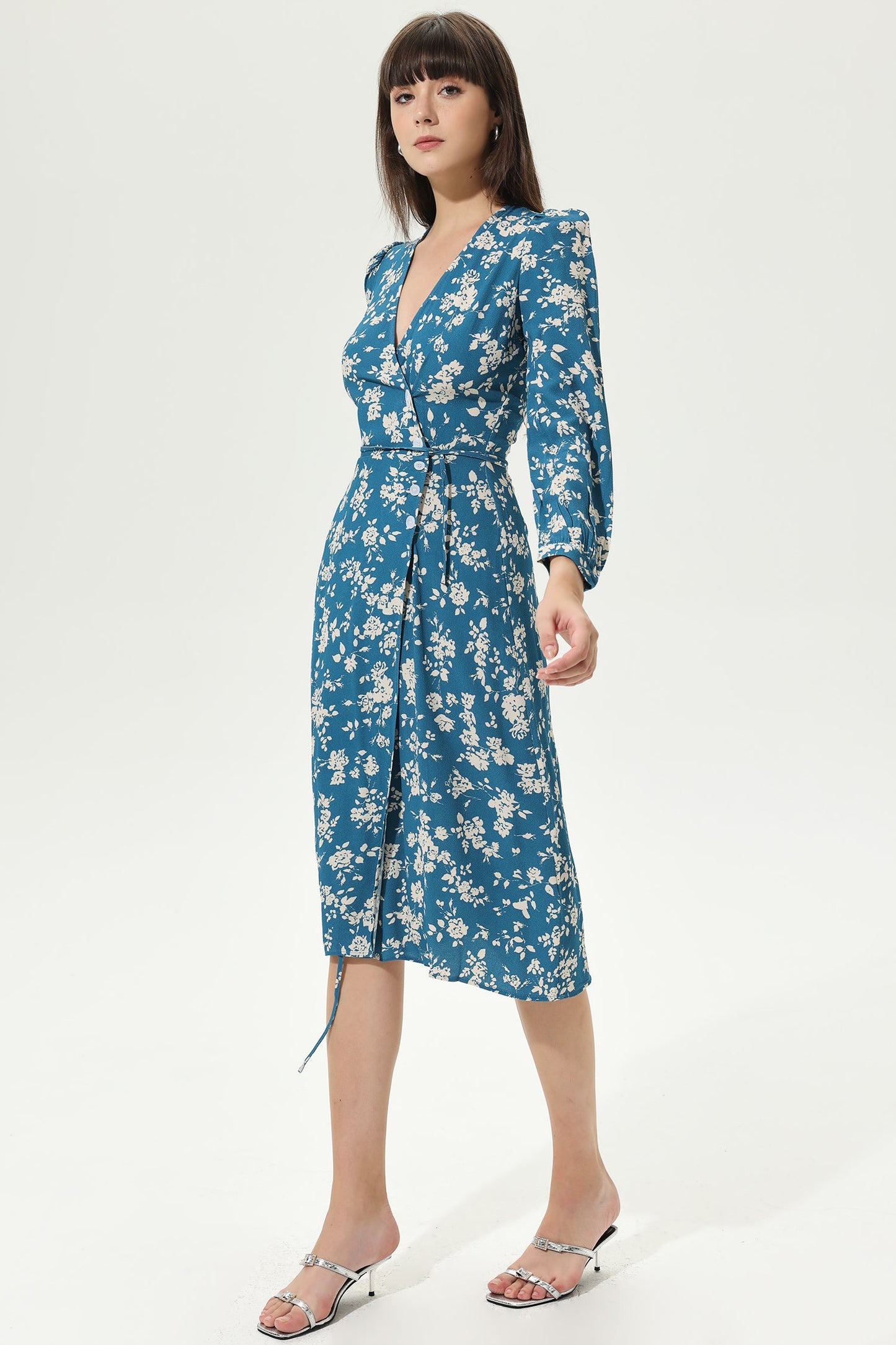 Elegantly Styled Dress for Everyday Wear