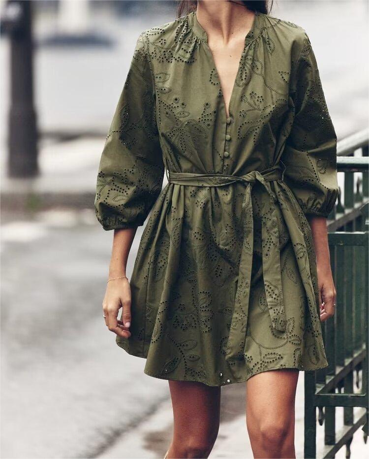 Polished Dress with an Effortless Classic Look