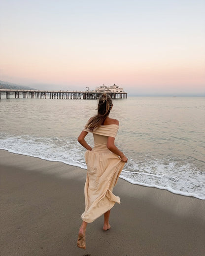 Gracefully Styled Dress for Any Occasion