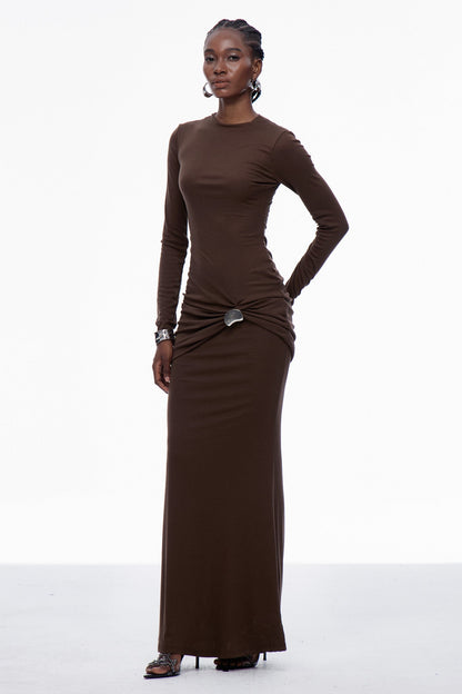 Effortlessly Elegant Dress with a Timeless Design
