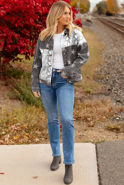Classic Vintage Jacket with a Flattering Fit