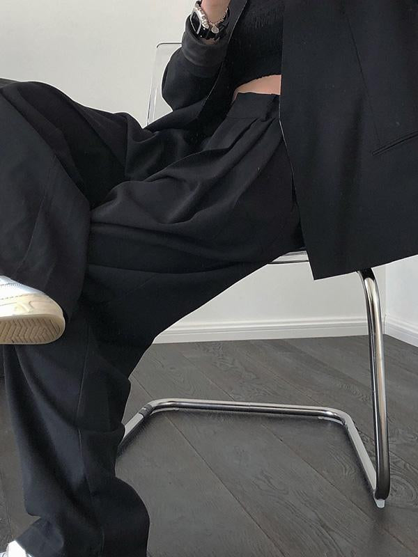 Gracefully Styled Pants for Any Occasion