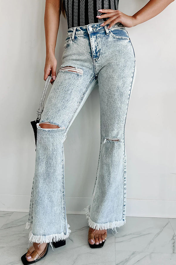 Well Tailored Garment with a Graceful Silhouette