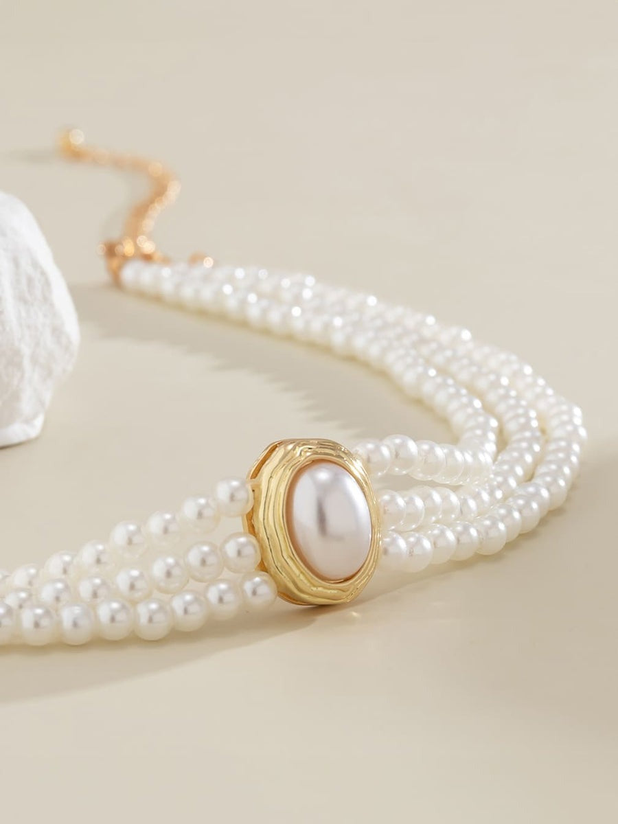 Sophisticated Garment with a Clean Classic Look