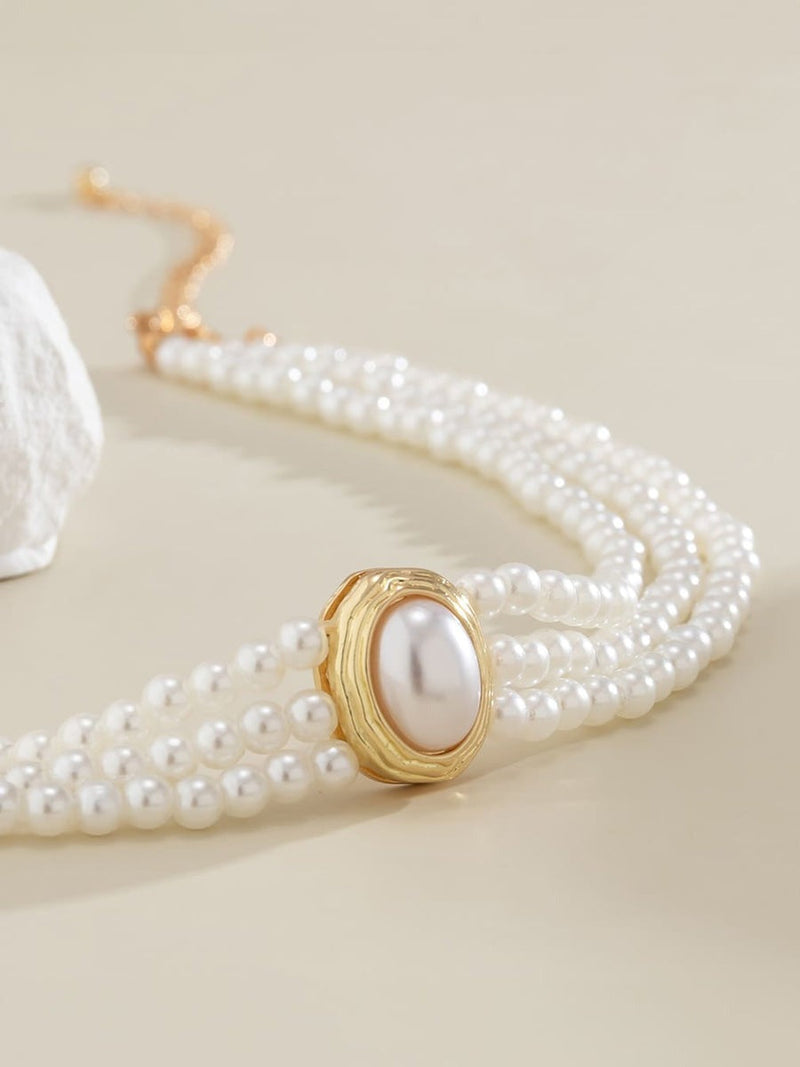 Sophisticated Garment with a Clean Classic Look