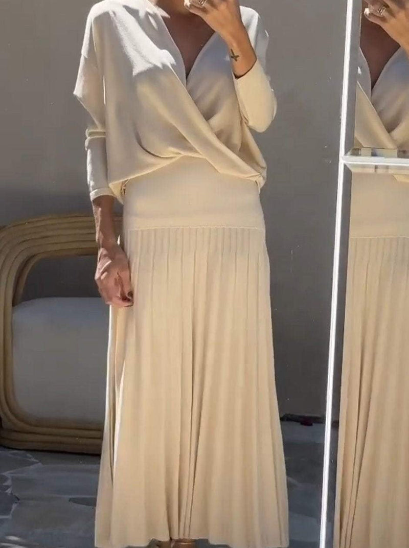 Beautifully Finished Top in a Timeless Design