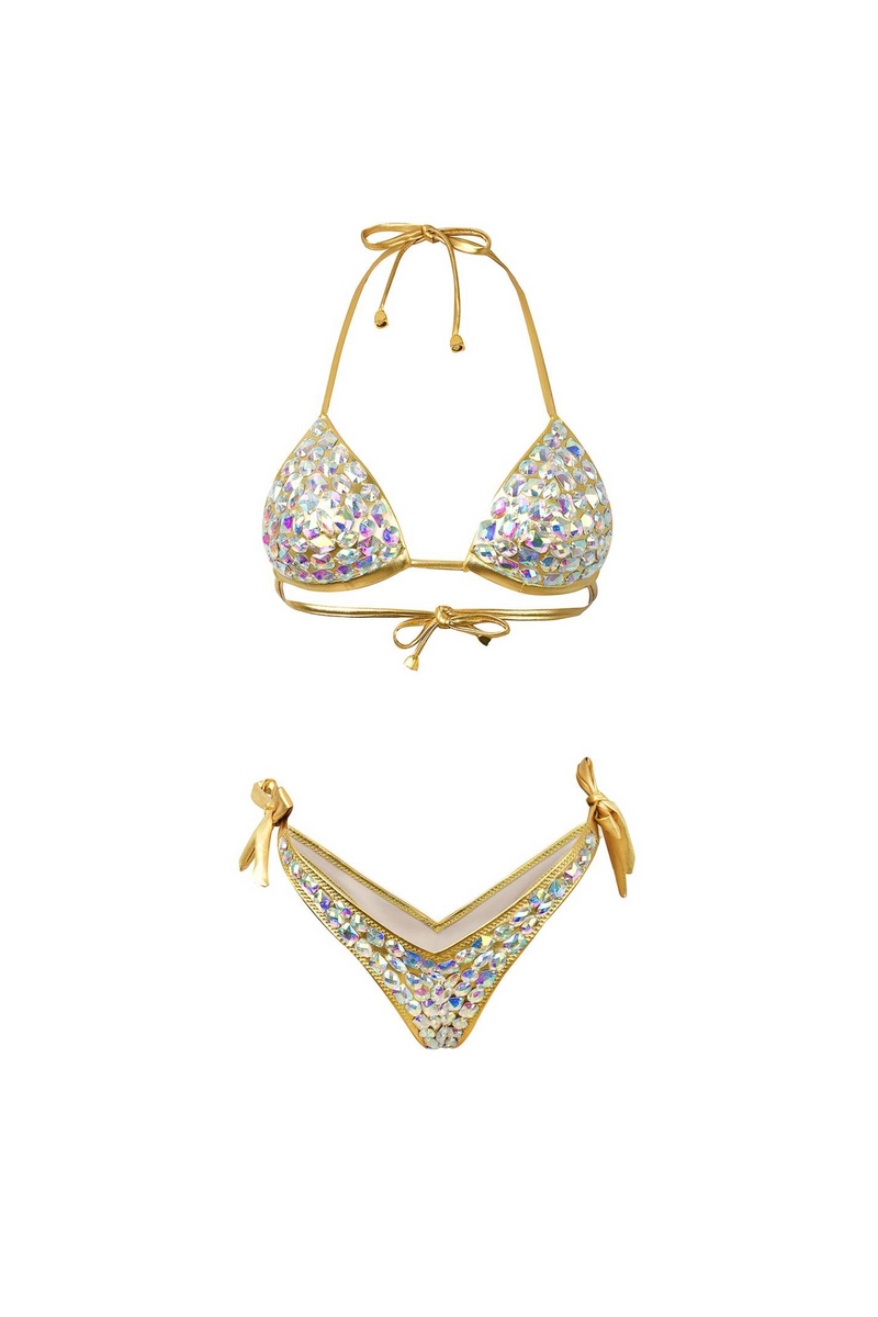 Effortlessly Elegant Bikini with a Timeless Design