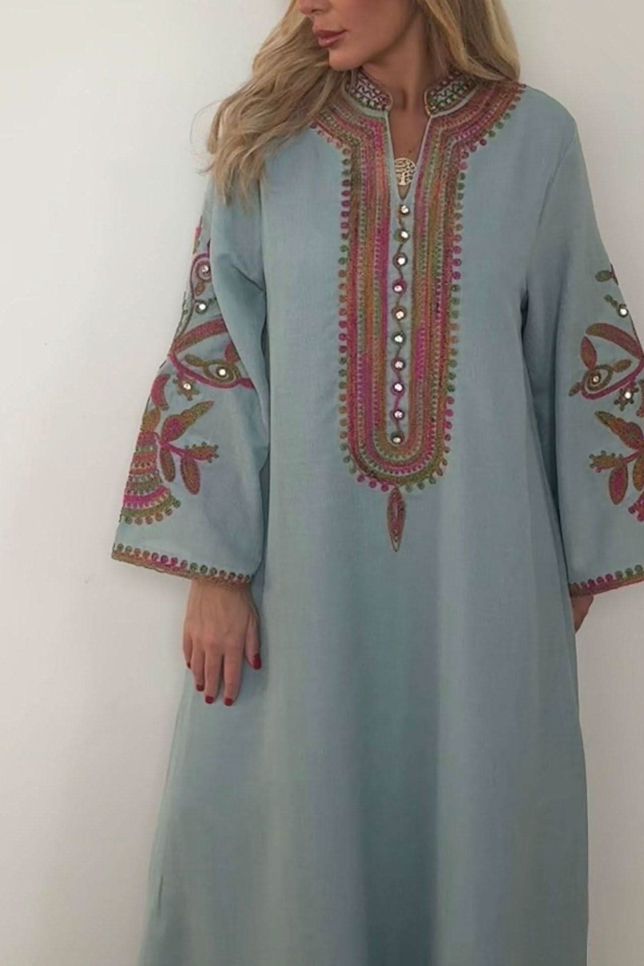 Classic Vintage Garment with a Flattering Fit