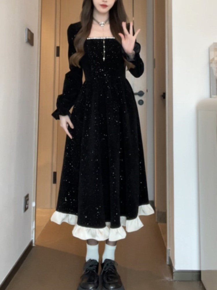 Well Tailored Dress with a Graceful Silhouette