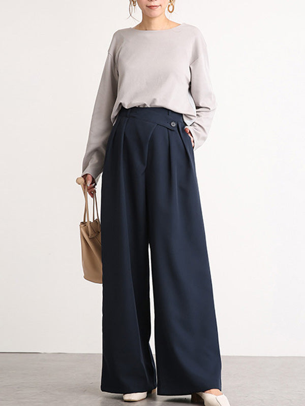 Classic Vintage Pants with a Flattering Fit