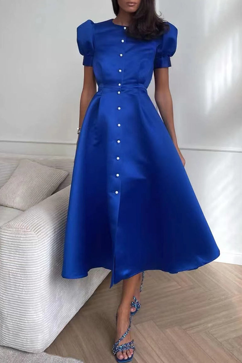 Polished Dress with an Effortless Classic Look