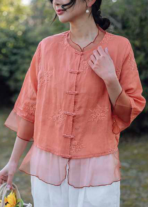 Well Tailored Shirt with a Graceful Silhouette