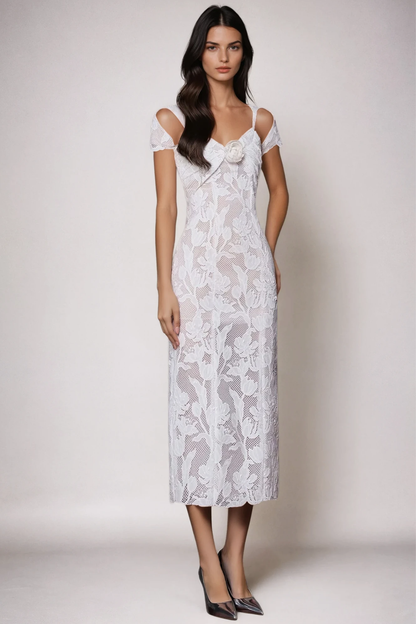 Effortlessly Elegant Dress with a Timeless Design