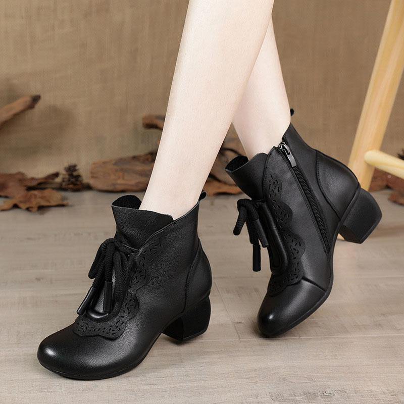 Polished Boots with an Effortless Classic Look