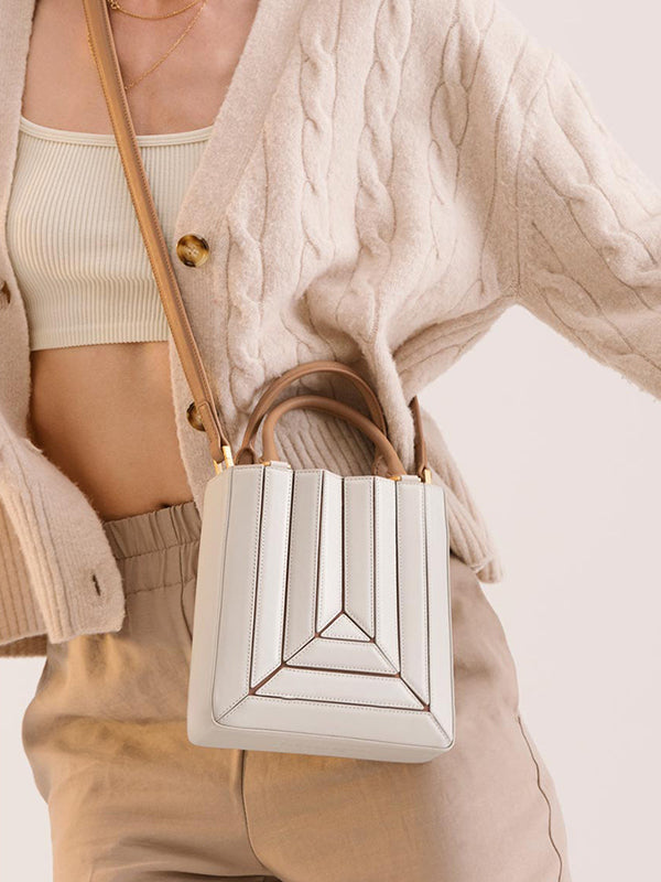 Beautifully Crafted Bag in a Classic Style