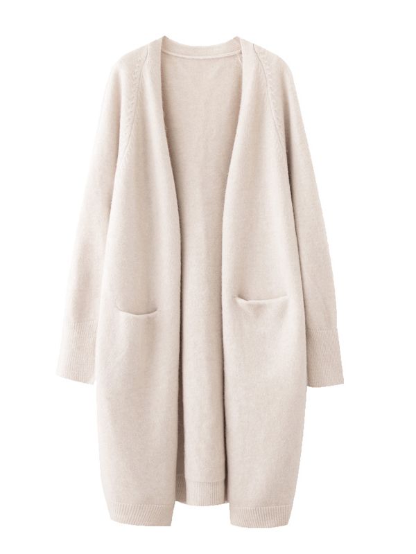 Well Tailored Cardigan with a Graceful Silhouette