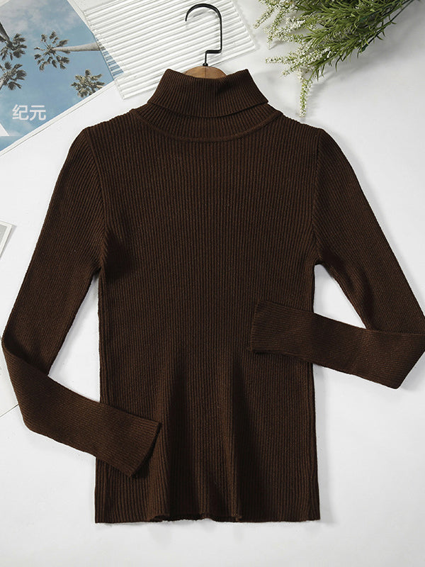 Beautifully Finished Sweater in a Timeless Design