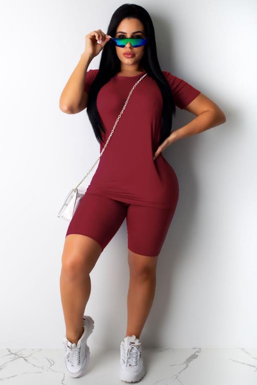 Beautifully Finished Garment in a Timeless Design