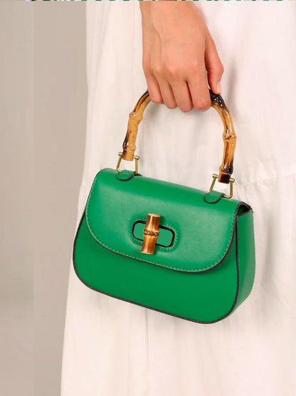 Sophisticated Bag with a Clean Classic Look