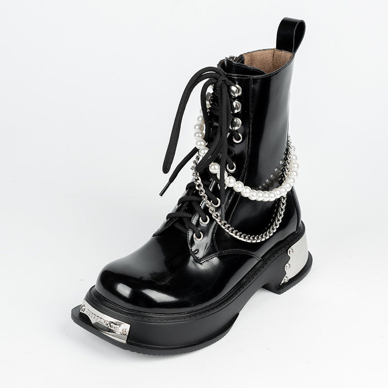 Elegantly Styled Boots for Everyday Wear