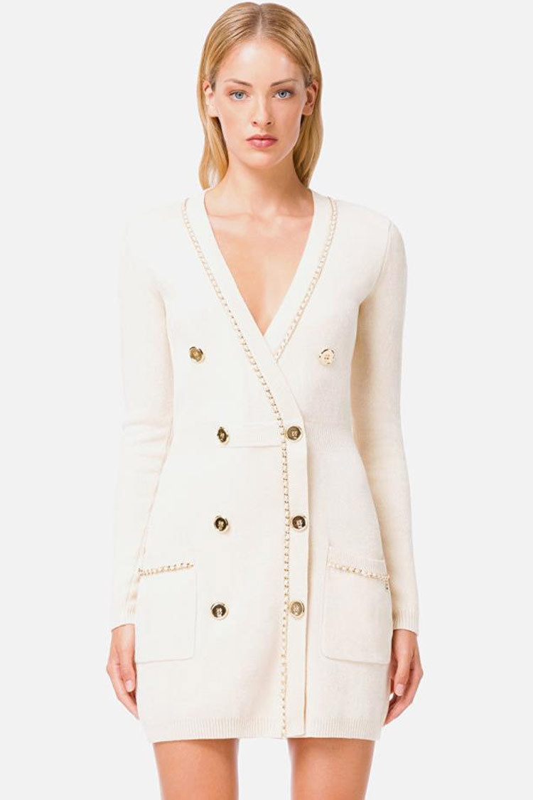 Beautifully Crafted Sweater in a Classic Style