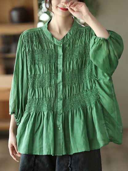 Classic Vintage Blouse with a Flattering Fit