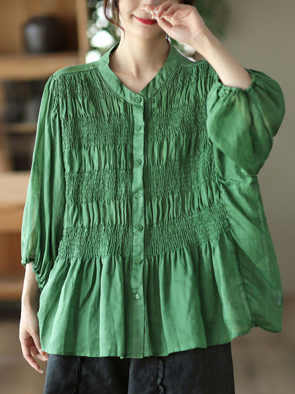 Classic Vintage Blouse with a Flattering Fit