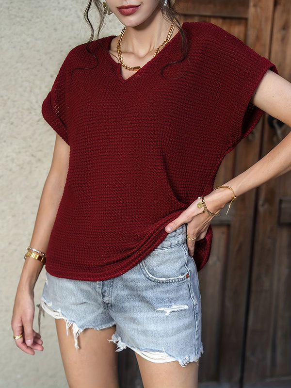Well Tailored T-Shirt with a Graceful Silhouette
