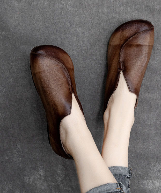 A Vintage Style Shoes with Delicate Timeless Details