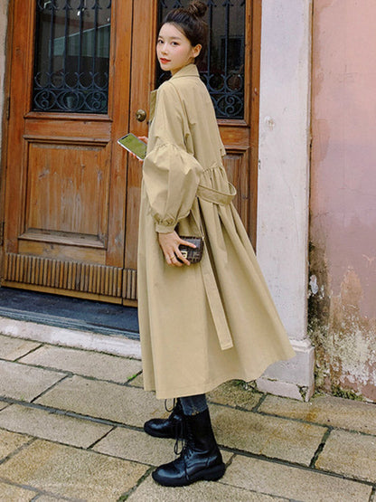 Elegantly Styled Coat for Everyday Wear