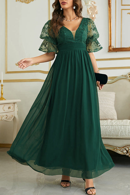 Beautifully Crafted Dress in a Classic Style