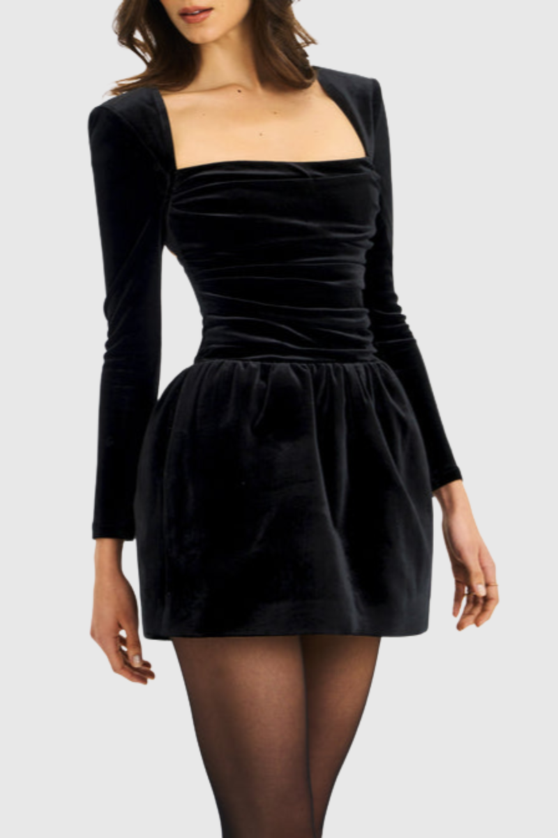 Classic Vintage & Enduringly Stylish Dress