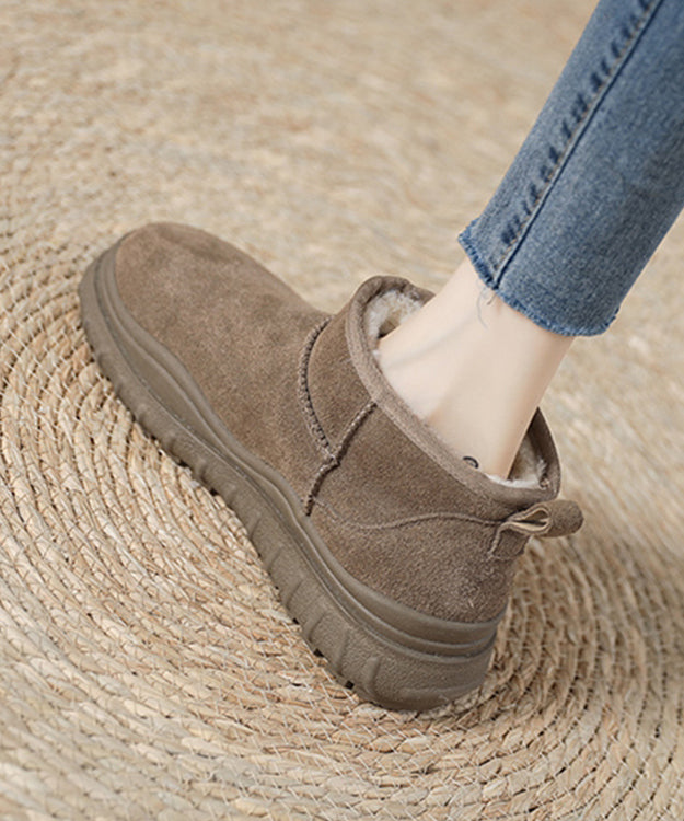 Polished Boots with an Effortless Classic Look