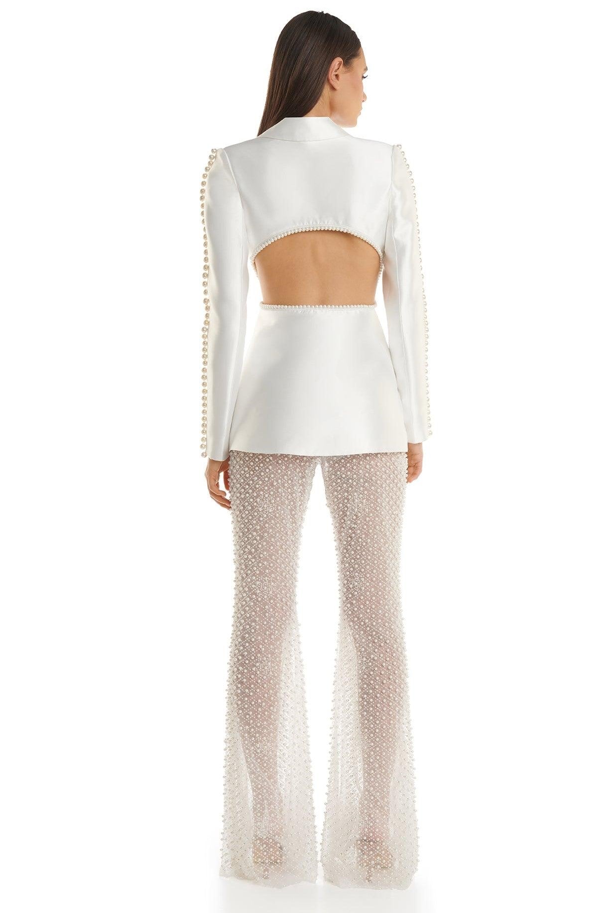 Polished Pants with an Effortless Classic Look
