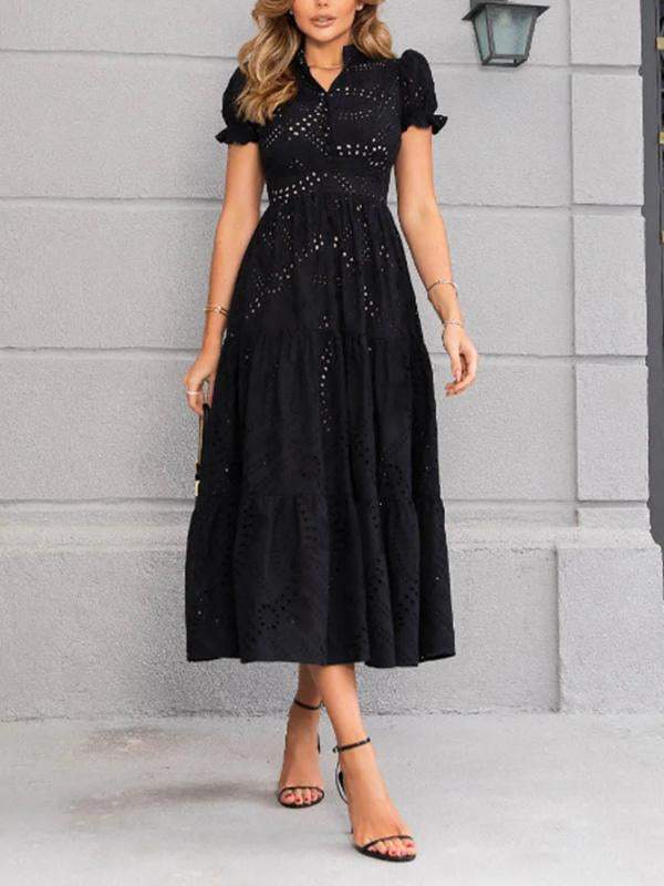Beautifully Finished Dress in a Timeless Design