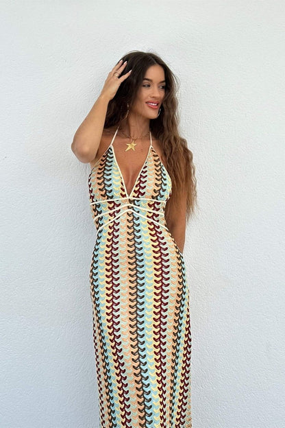 Classic Vintage & Enduringly Stylish Dress